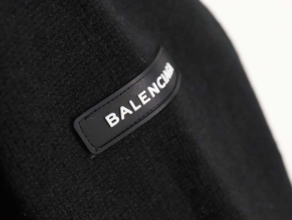 Balenciaga Balenciaga 23FW armband wool cardigan
