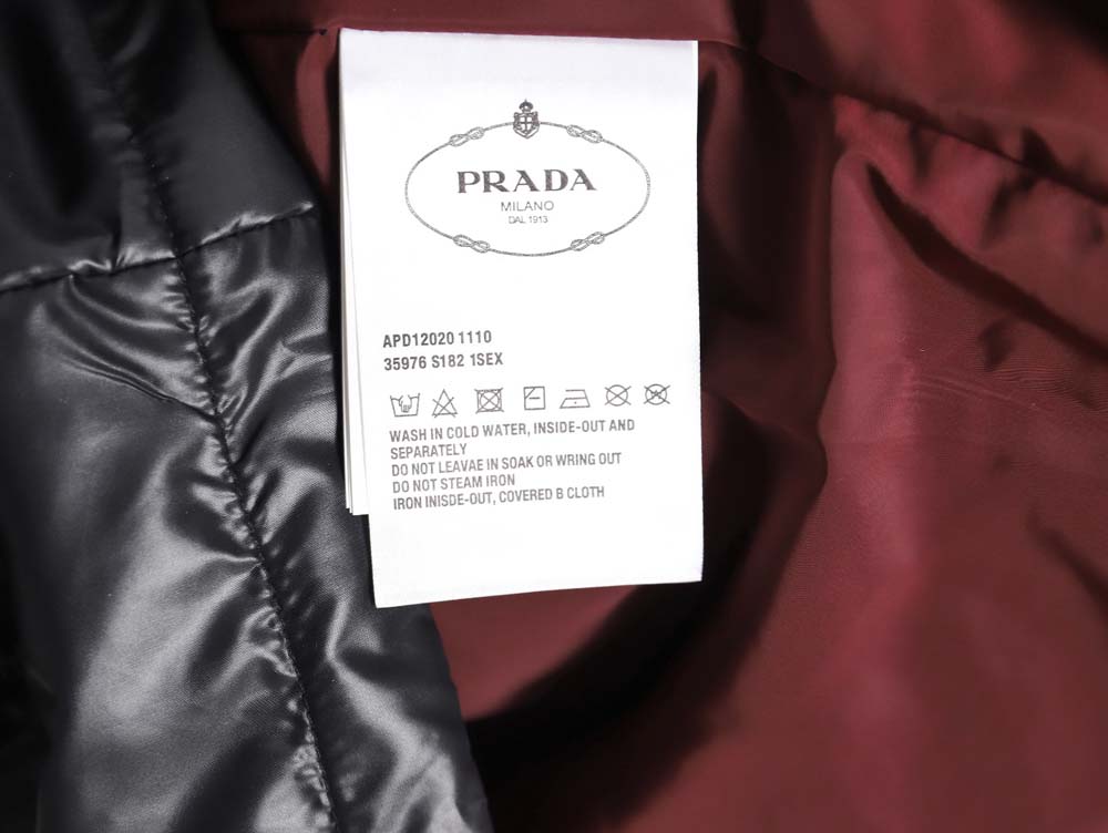 Prada 23Fw red striped cotton jacket_CM_1
