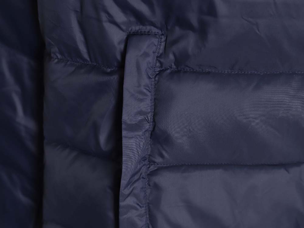 Thom Browne Thom Browne four-stripe short hooded down jacket