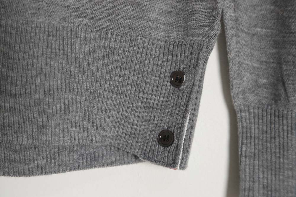 THOM BROWNE TB 23FW fine wool crew neck sweater (light gray)
