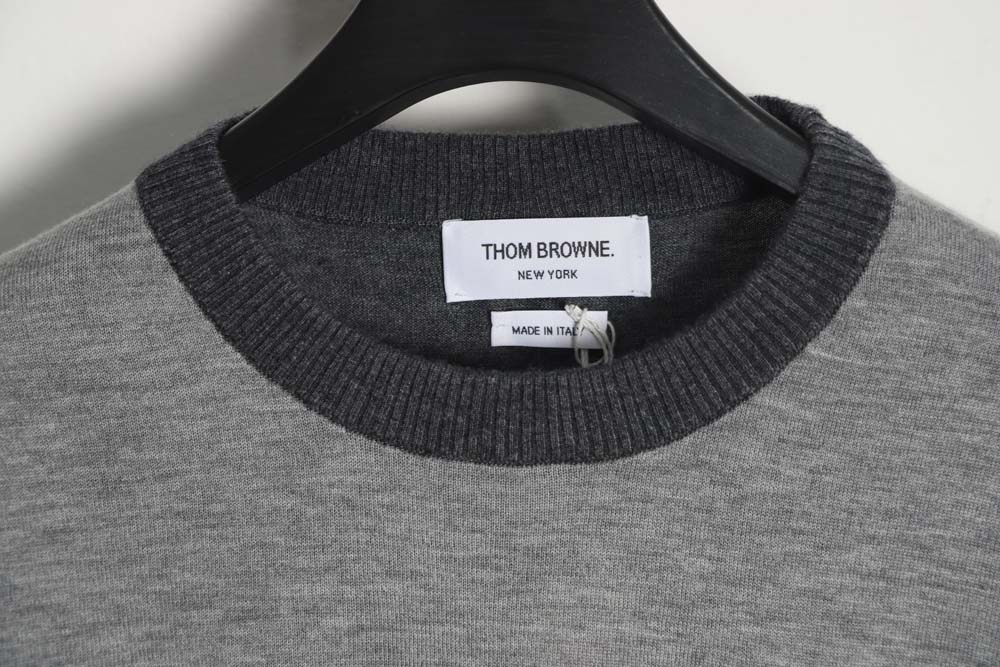THOM BROWNE TB 23FW fine wool crew neck sweater (off-white)