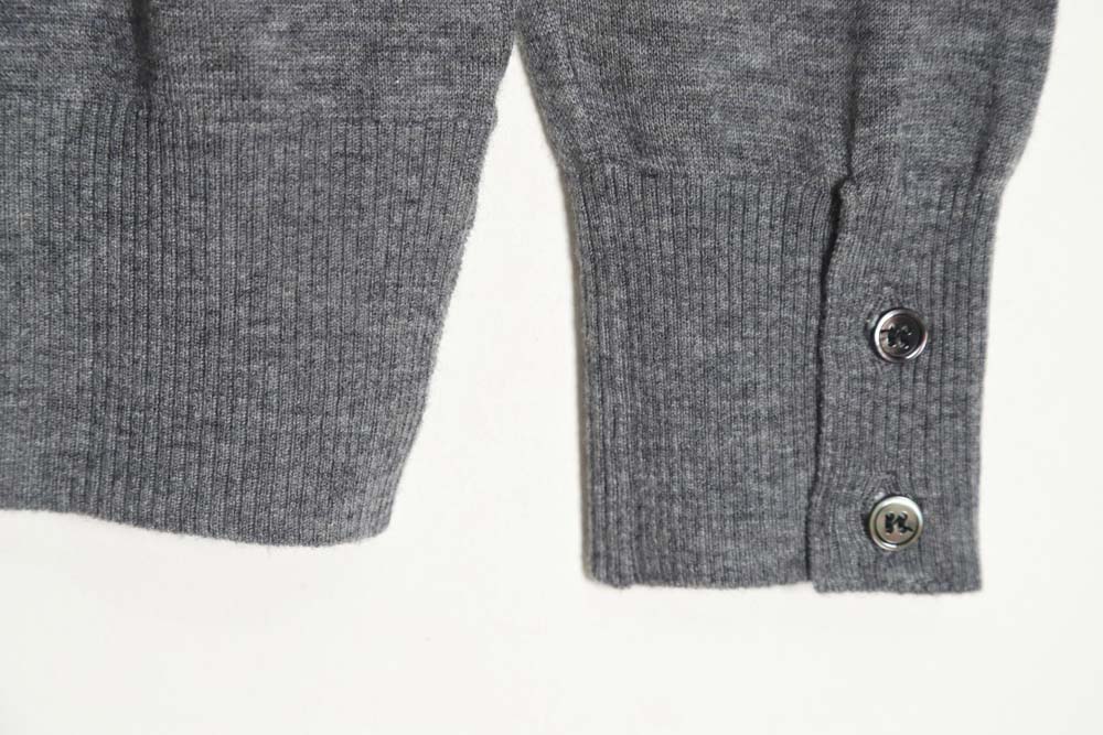 THOM BROWNE TB 23FW fine wool crew neck sweater (medium gray)