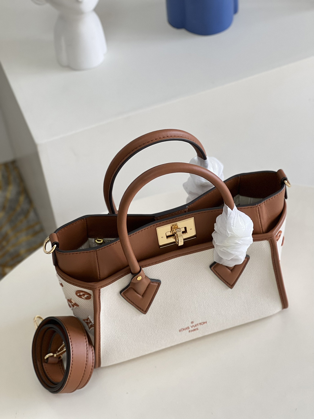 Louis Vuitton Bags M59905 25*20*12cm