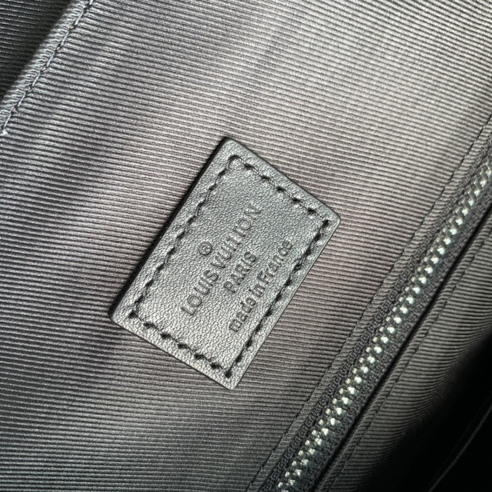 Louis Vuitton Bags M46247 32*39*12cm