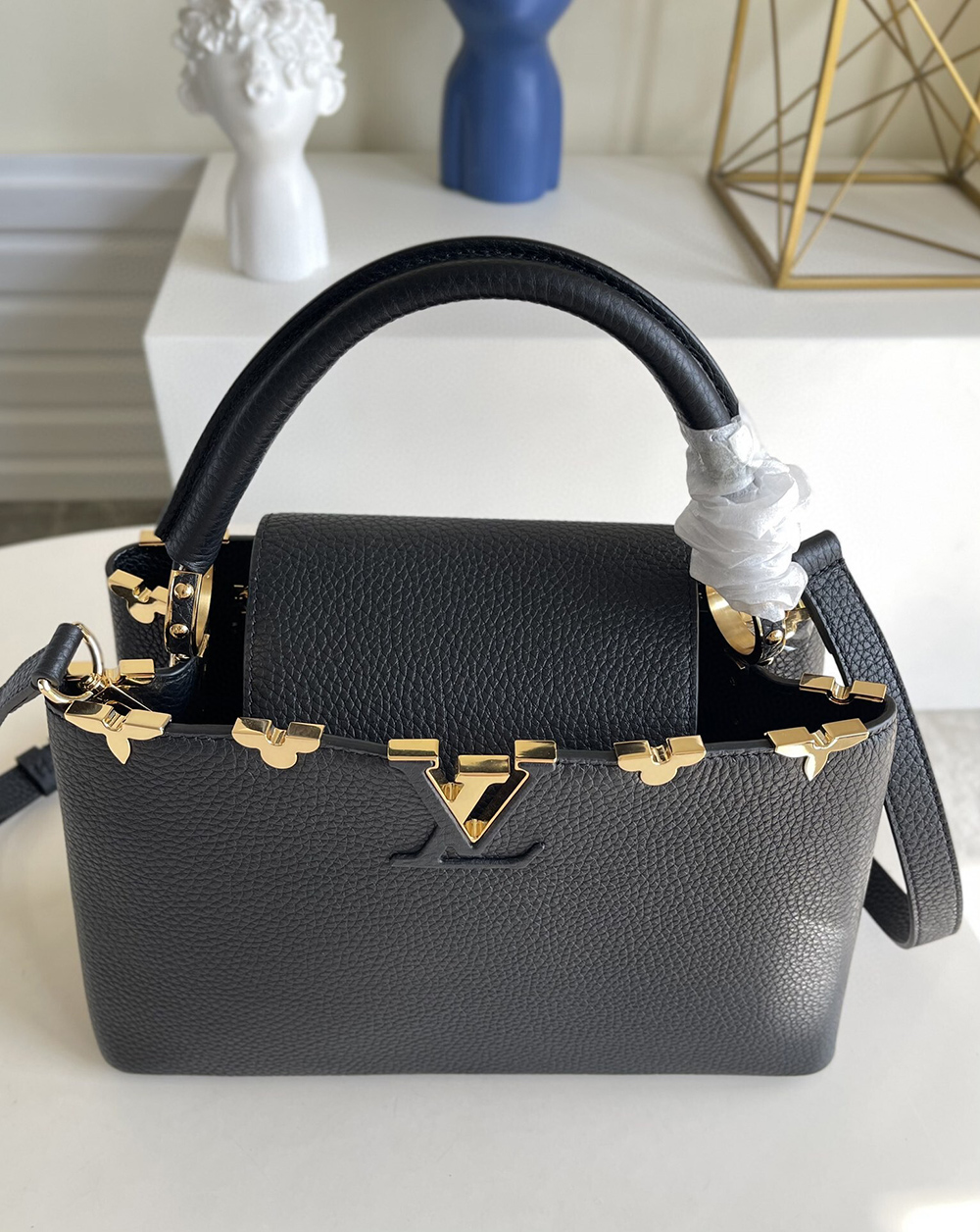 Louis Vuitton Bags M54663