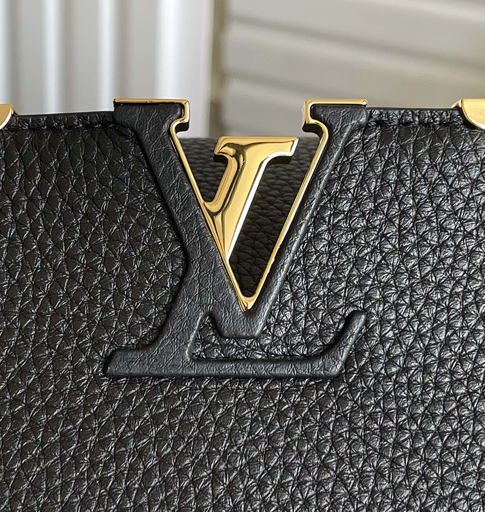 Louis Vuitton Bags M54663