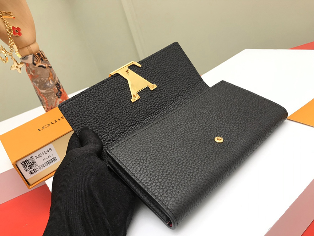 Louis Vuitton Wallets M61248 19*10cm
