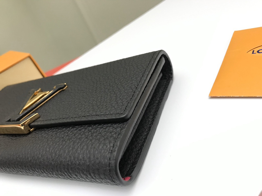 Louis Vuitton Wallets M61248 19*10cm