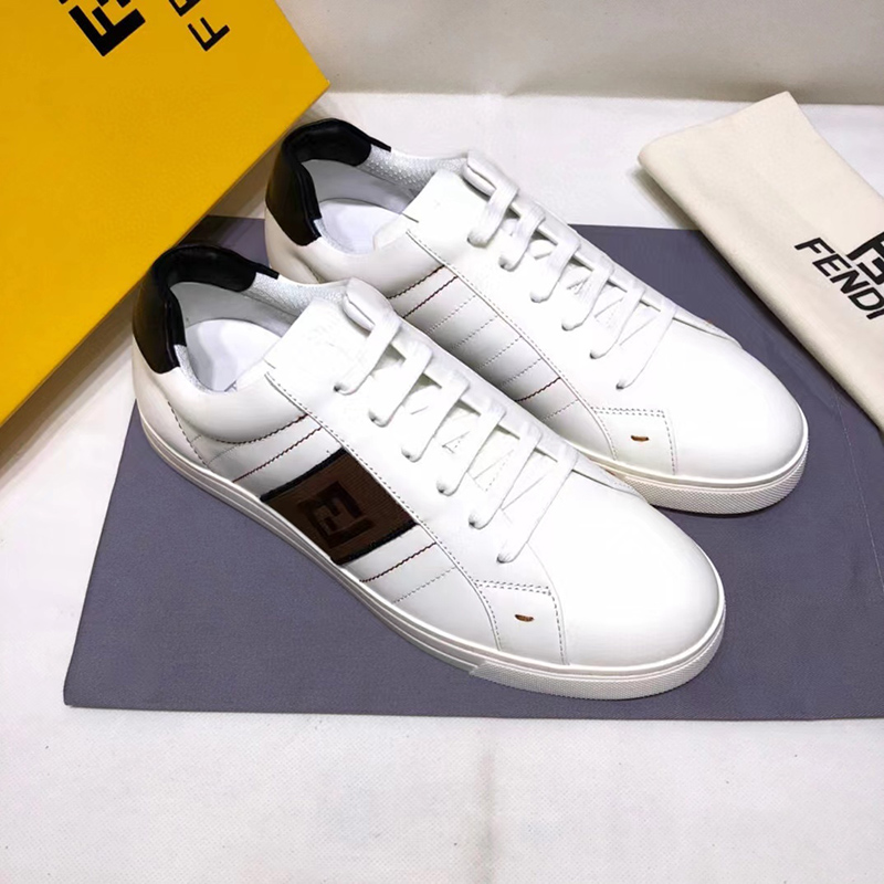 Fendi Sneakers White leather low-tops