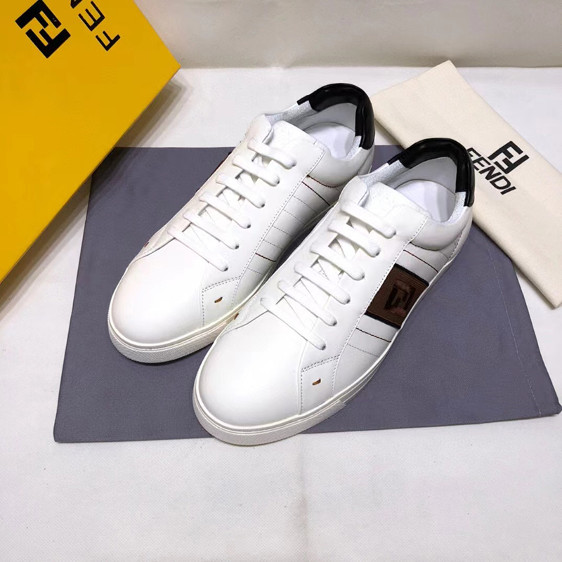 Fendi Sneakers White leather low-tops