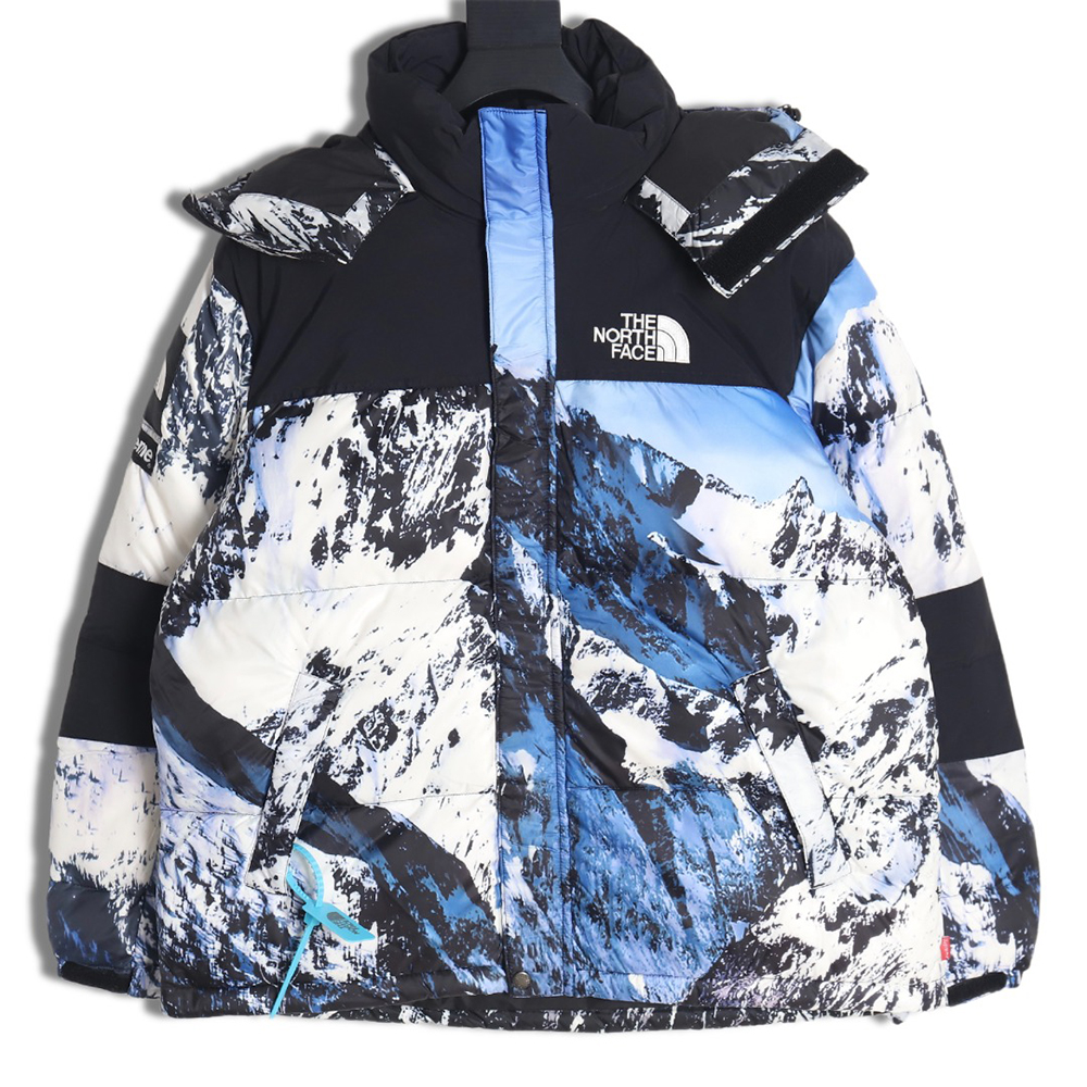 The North Face x Supreme 17FW Snow Mountain Down Jacket