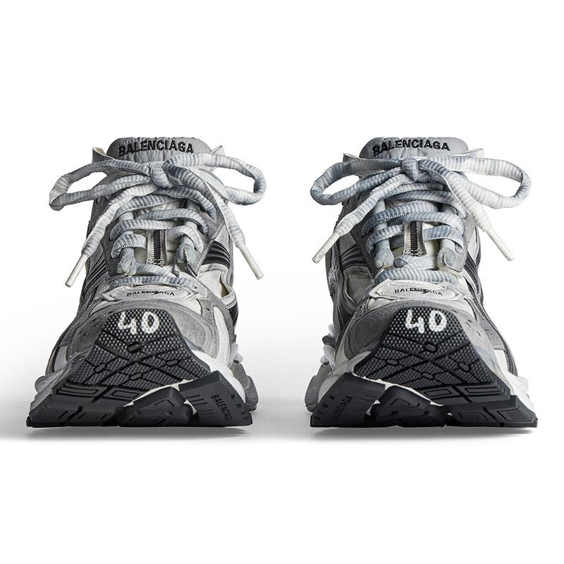 BALENCIAGA MEN'S RUNNER SNEAKER IN GREY