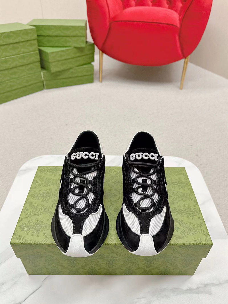 Gucci Run sneaker in black suede