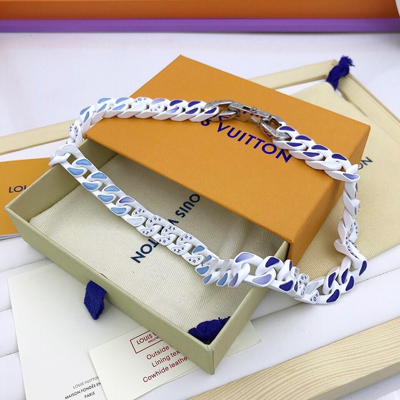Louis Vuitton Jewelry Necklaces MP2768