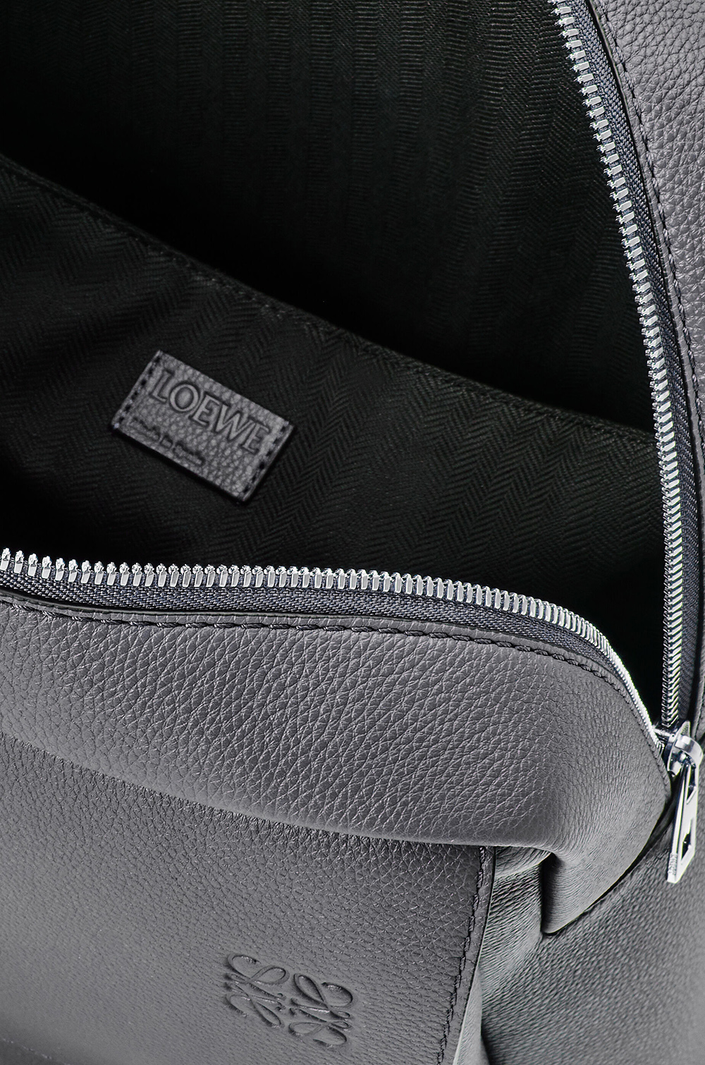 Loewe Bags J18X03 39*28.5*11cm