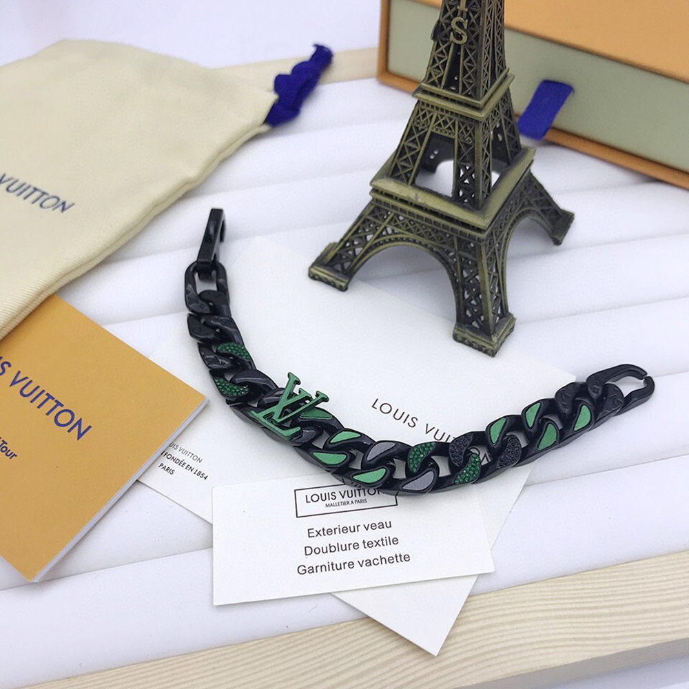 Louis Vuitton bracelet MP2855 19cm