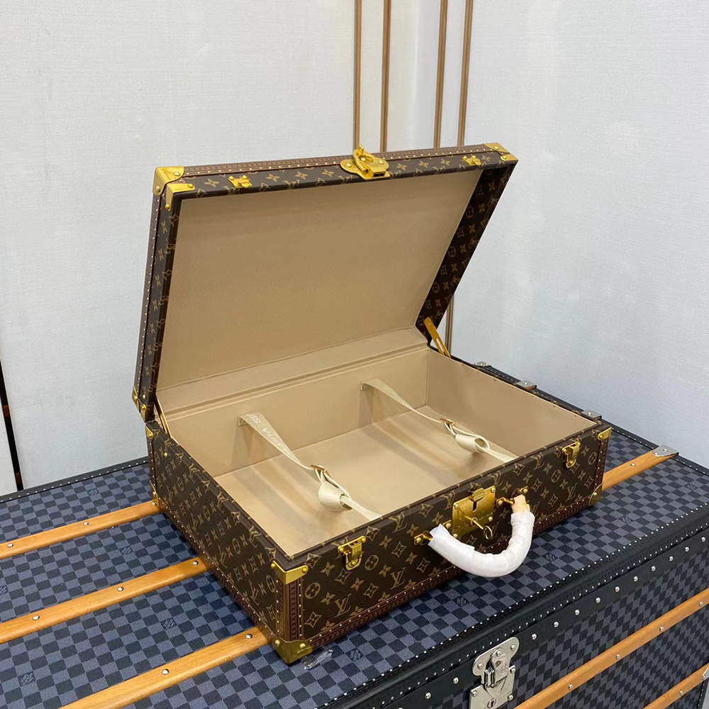 Louis Vuitton Bags M21325