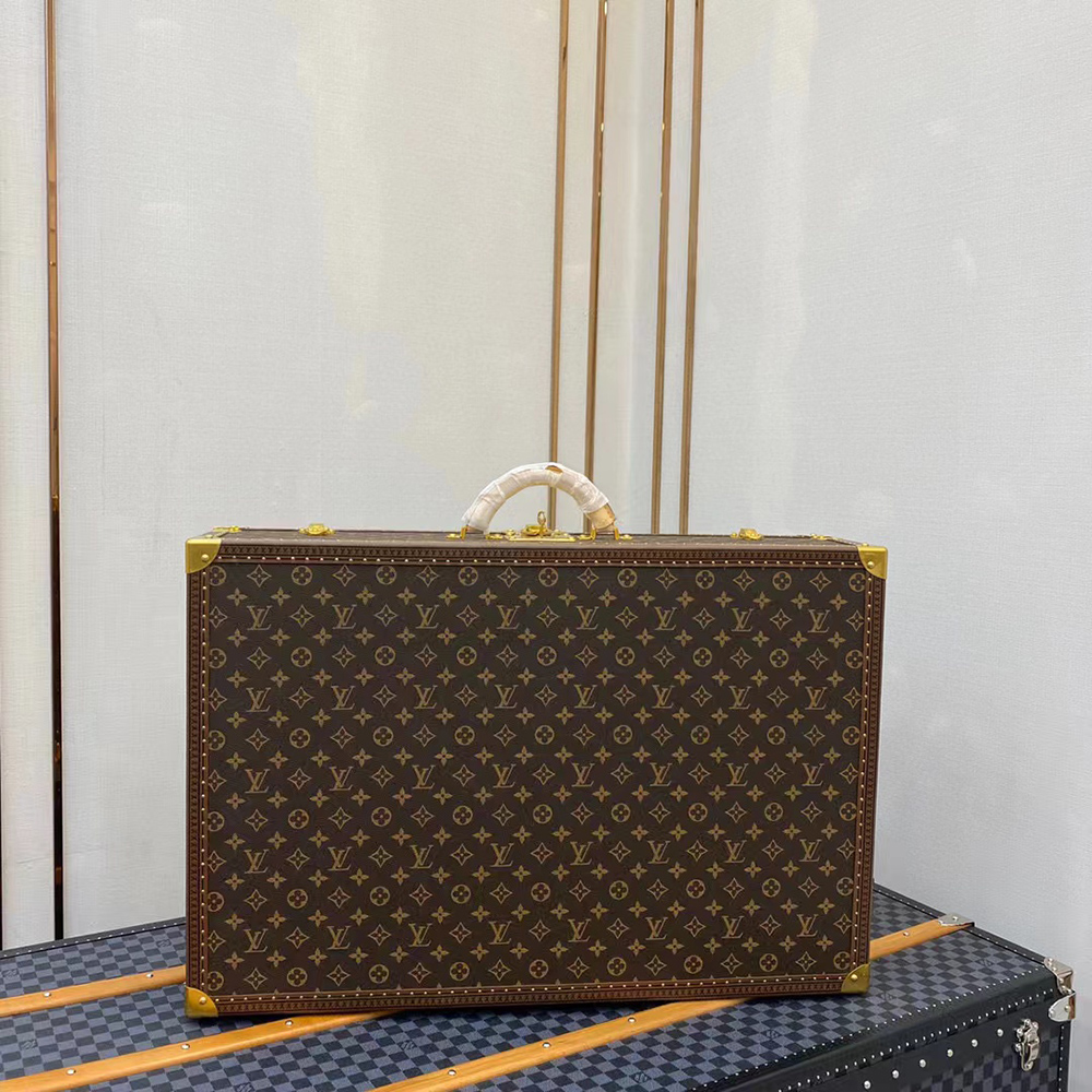 Louis Vuitton Bags M21325