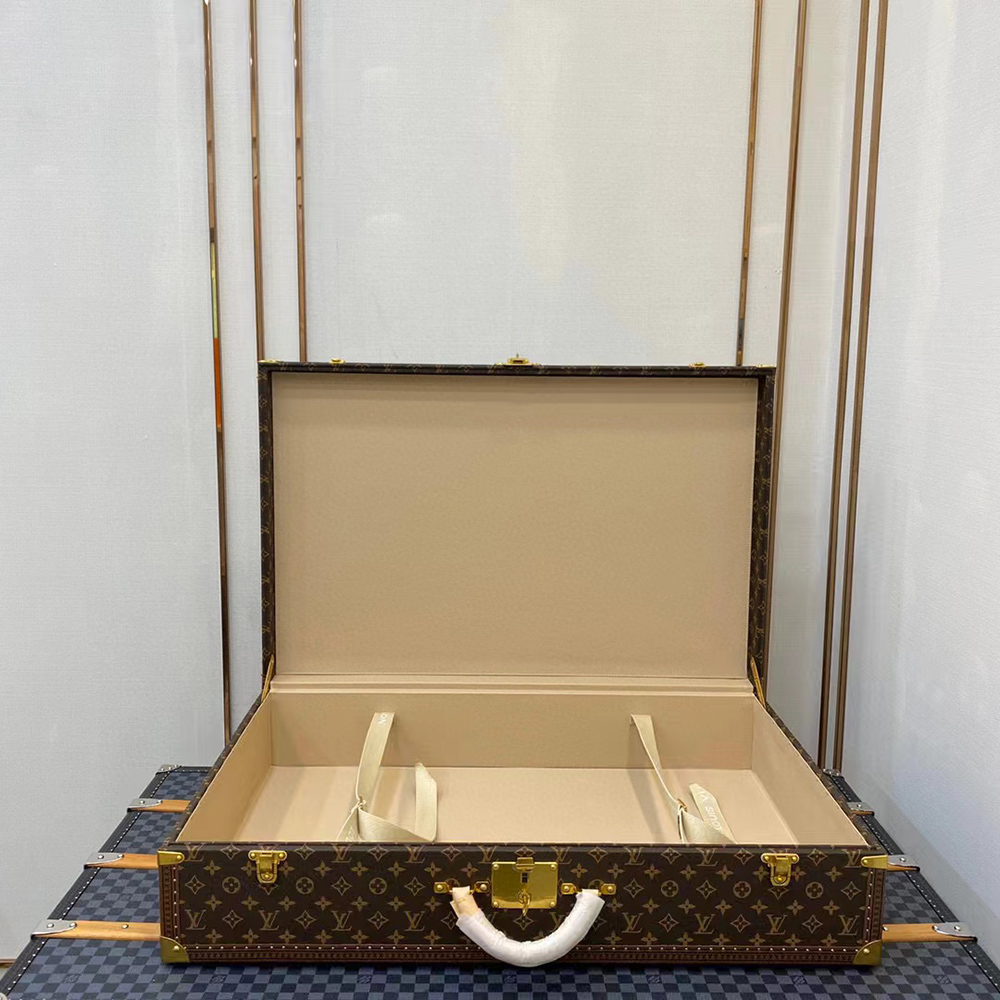 Louis Vuitton Bags M21325