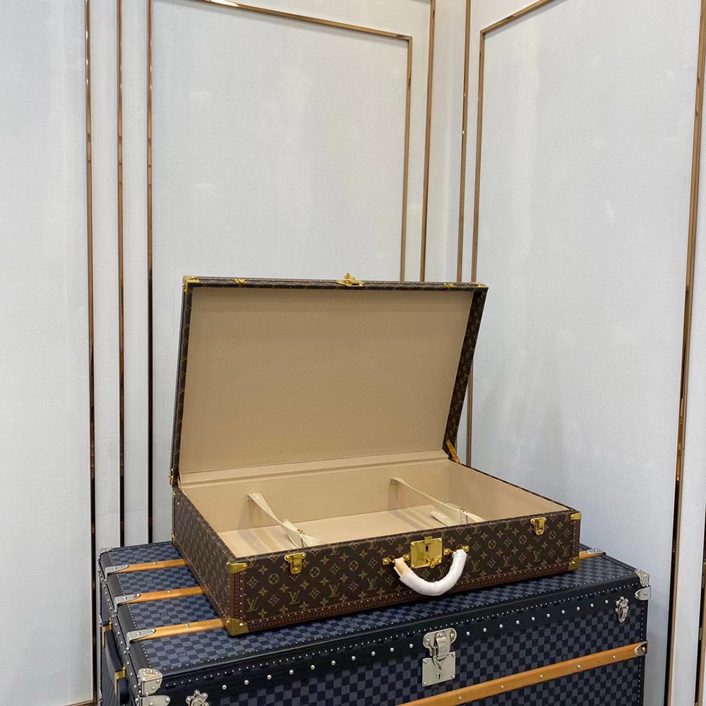 Louis Vuitton Bags M21325
