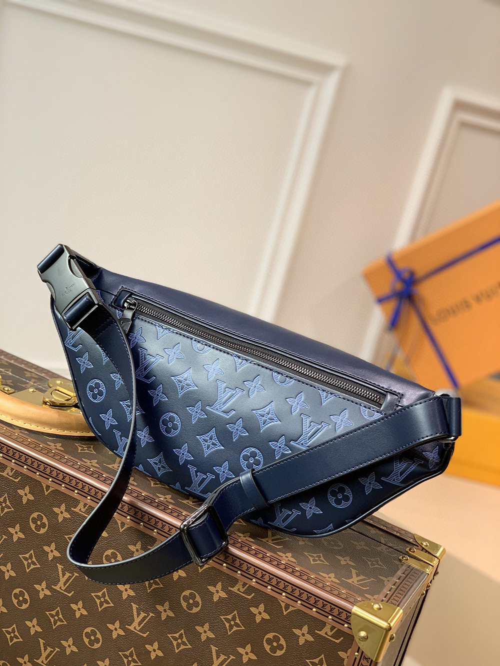 Louis Vuitton Bags M45729 44*15*9cm