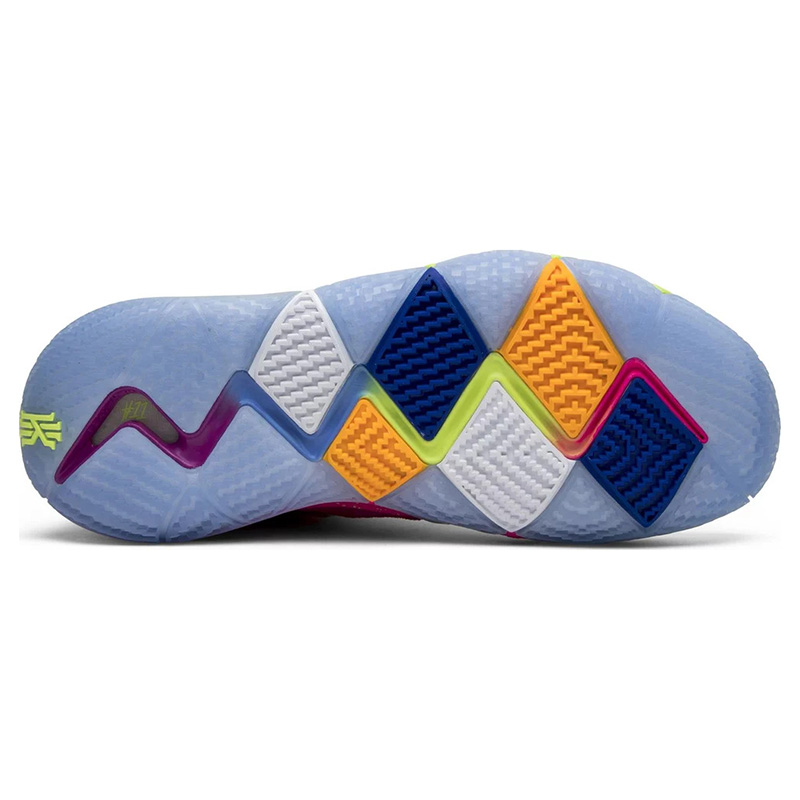 Kyrie 4 