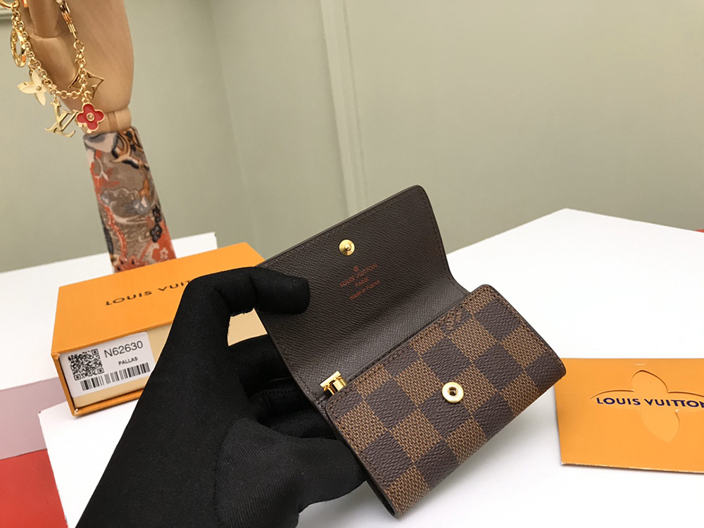 Louis Vuitton Wallets N62630 10*7cm