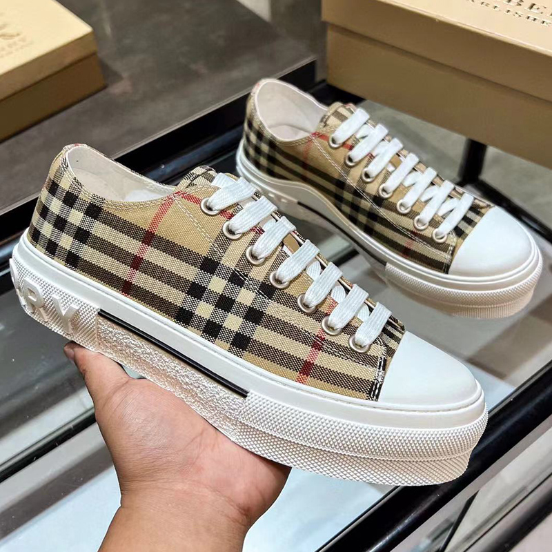 BURBERRY Jack Sneakers