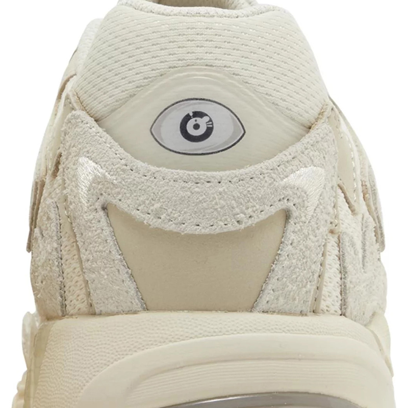 Adidas Bad Bunny x Response CL 
