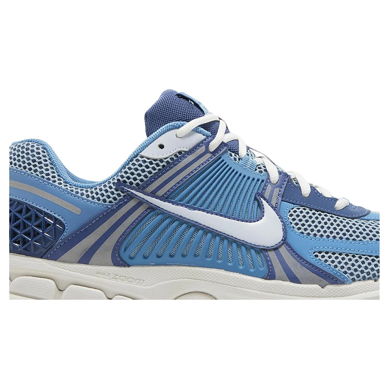 Air Zoom Vomero 5 