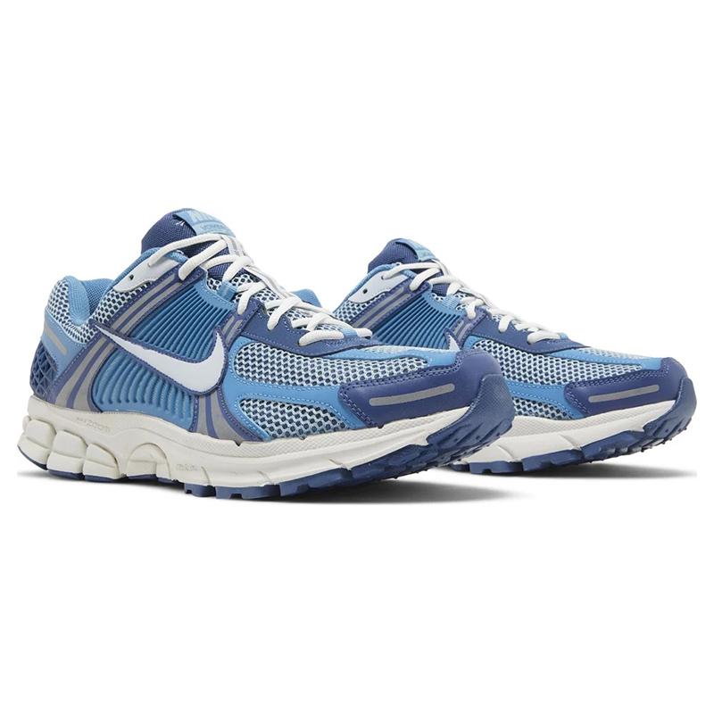 Air Zoom Vomero 5 