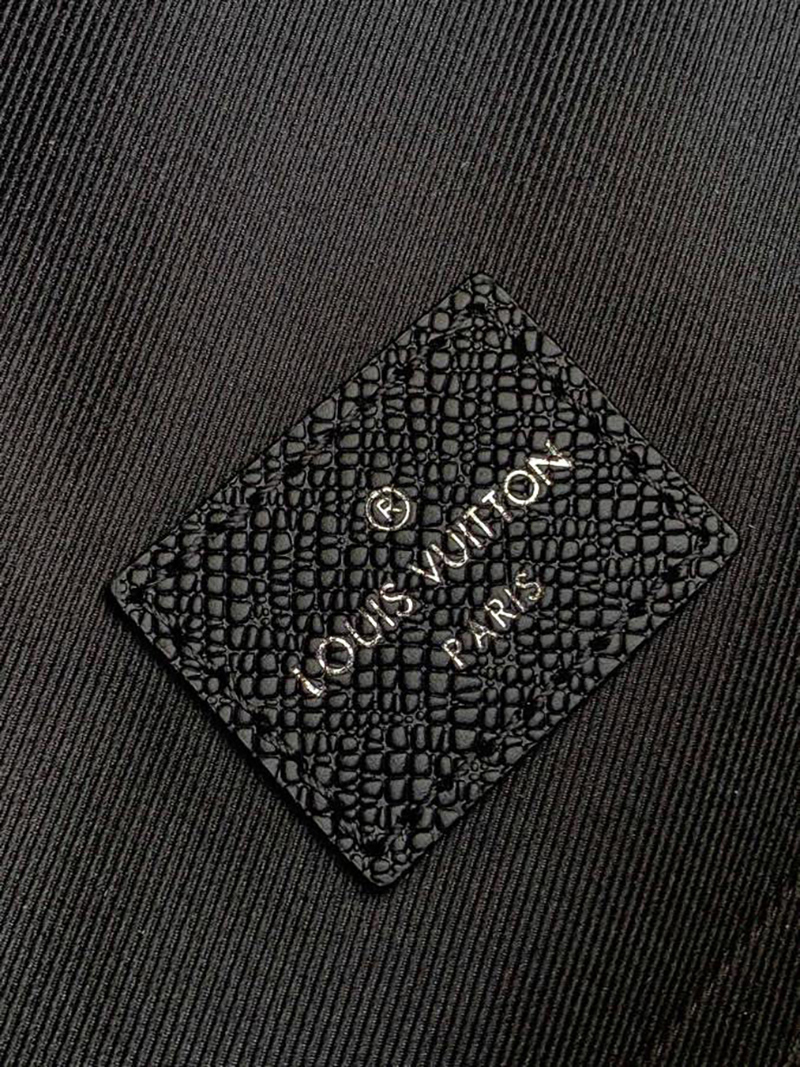 Louis Vuitton Bags M30258 31*44*17.5cm