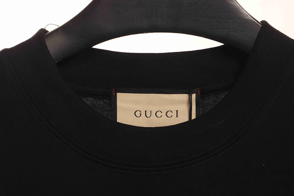 Gucci embroidered letter short sleeves