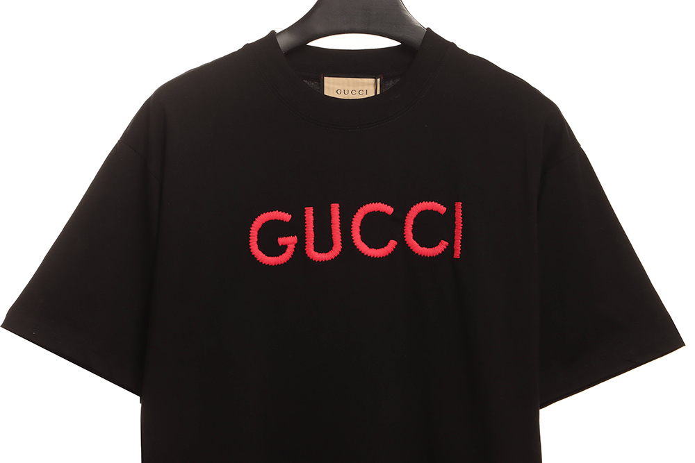 Gucci embroidered letter short sleeves