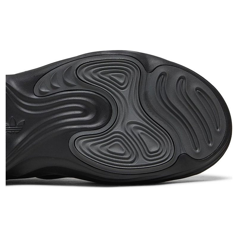 ADIDAS adiFOM Q
