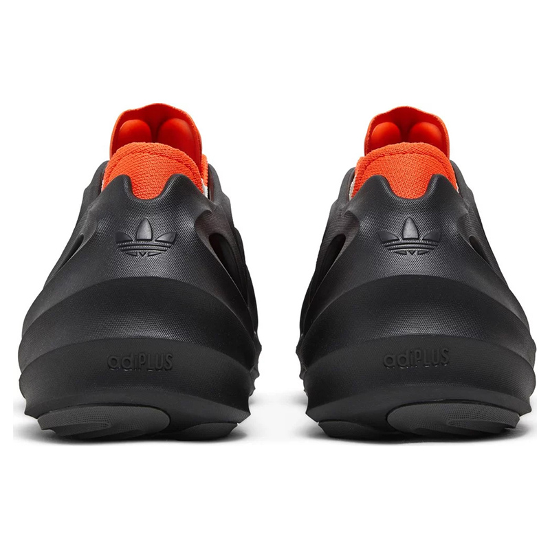ADIDAS adiFOM Q