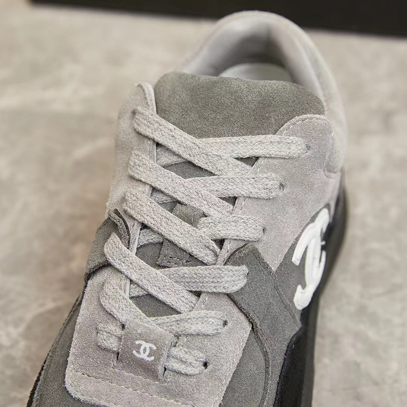 Chanel Low Top Trainer CC Grey