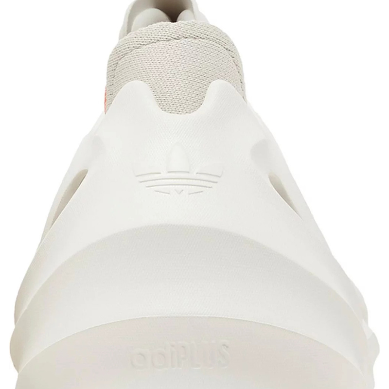 ADIDAS adiFOM Q