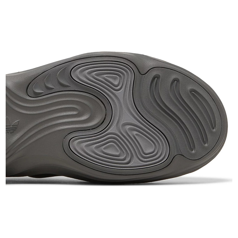 ADIDAS adiFOM Q 