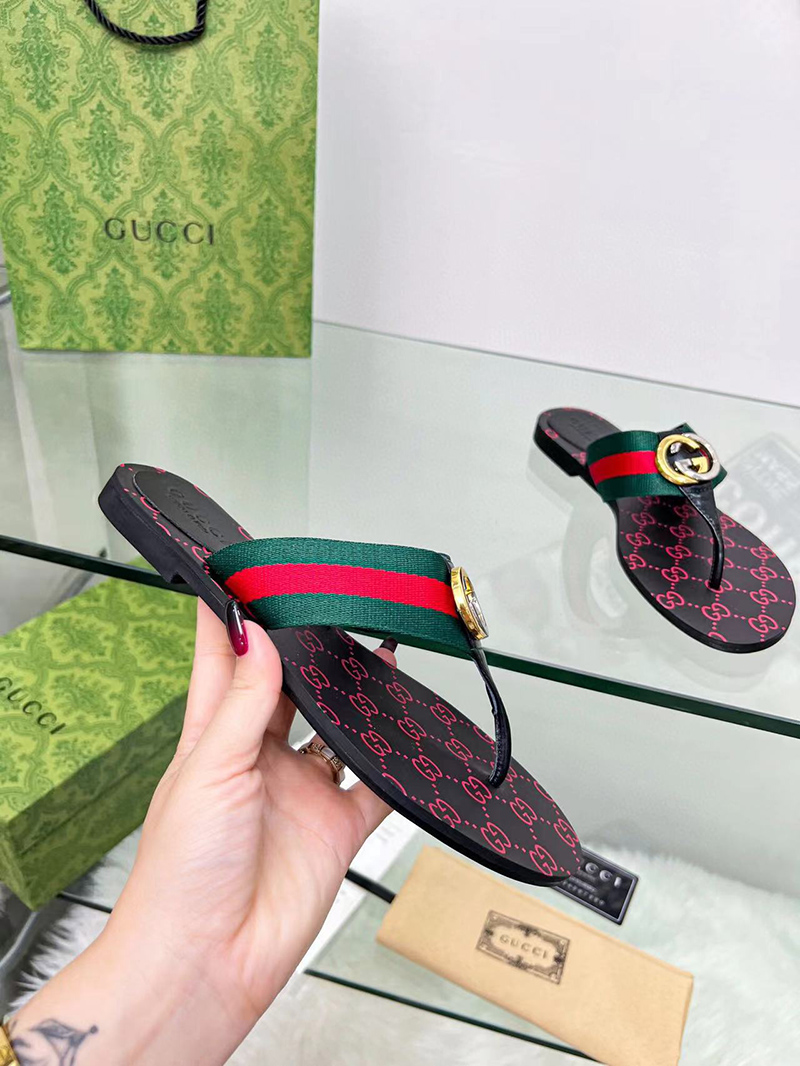 Gucci Kika Canvas Thong Slides