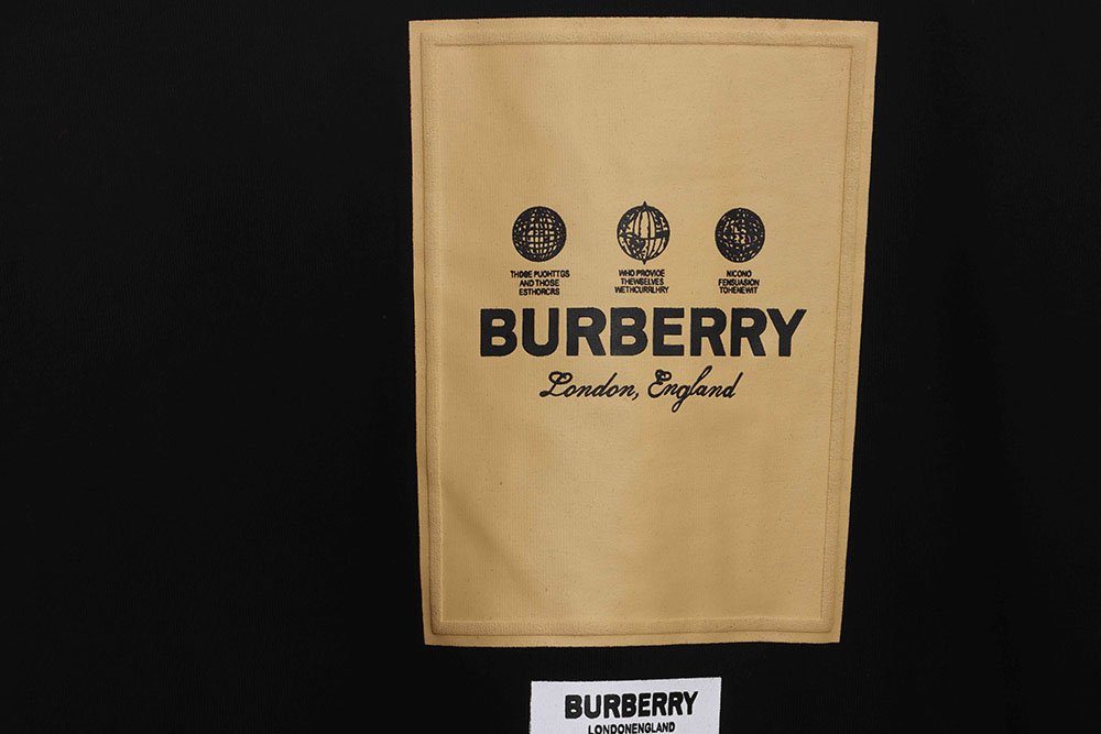 Burberry label patch short sleeves CM1