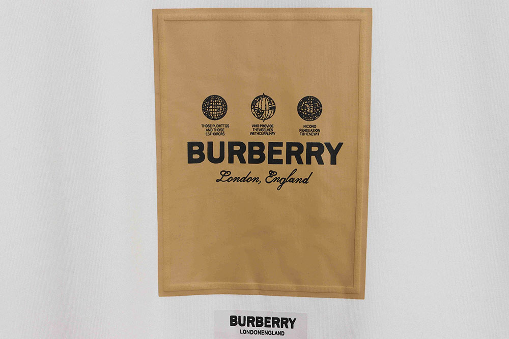 Burberry label patch short sleeves CM2
