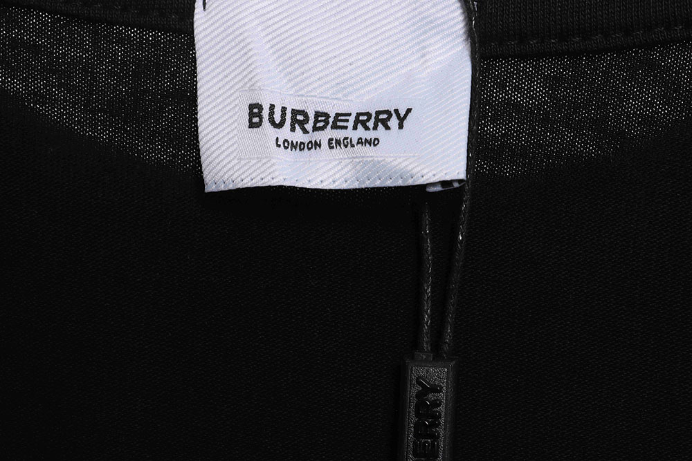 Burberry Classic TB Logo Print Short Sleeve CM1