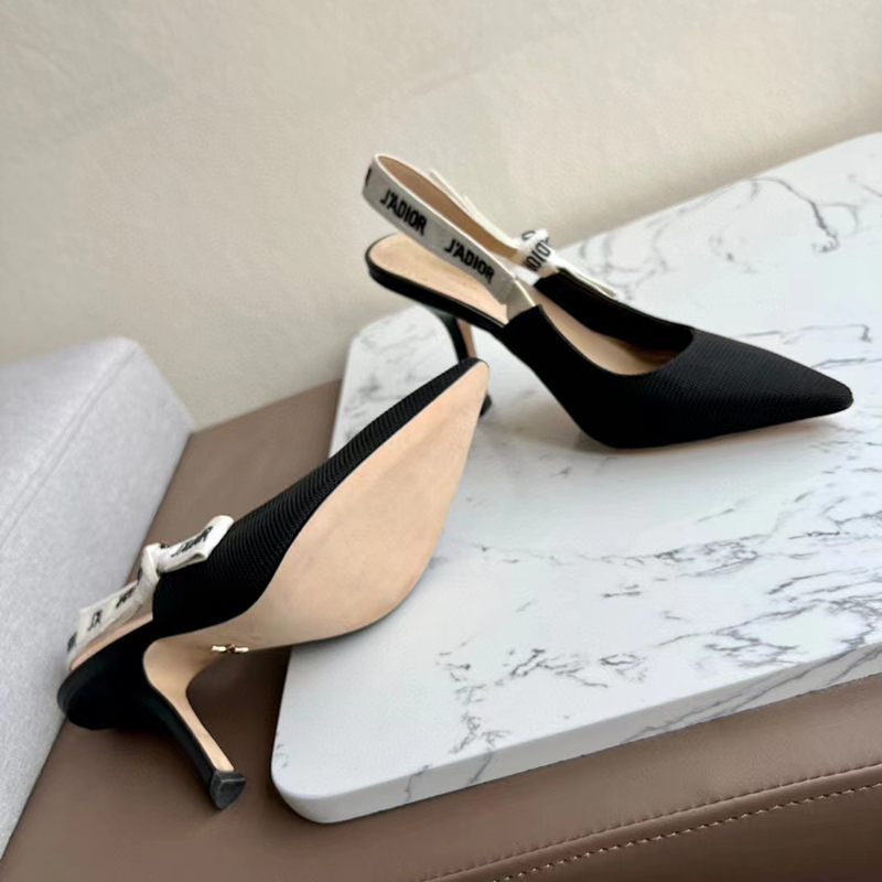 Dior J