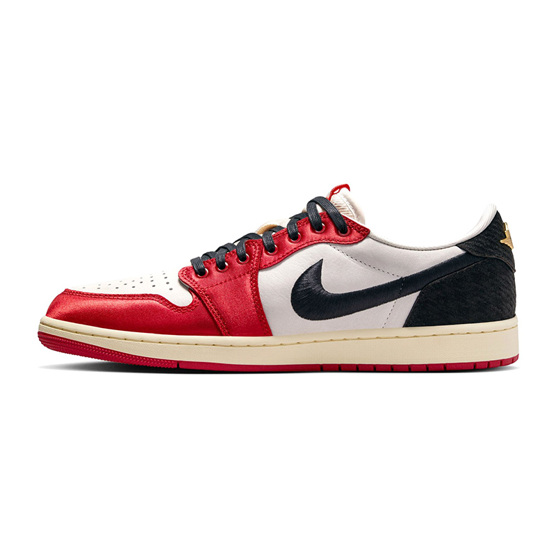 Air Jordan 1 Retro Low OG x Trophy Room "Away"