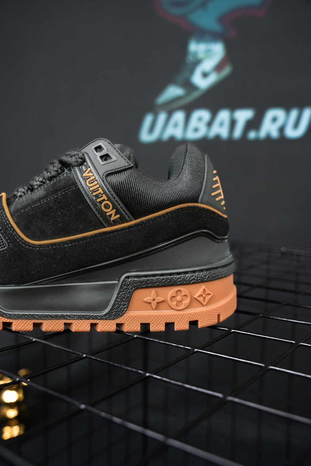 Louis Vuitton Trainer Maxi 1ABM2Y