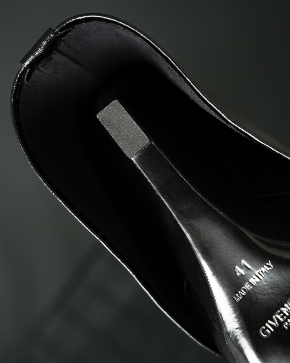 GIVENCHY Shark Lock ankle boots in leather