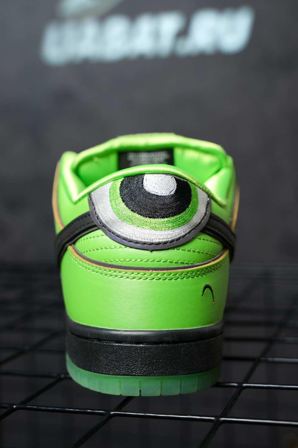 The Powerpuff Girls x Dunk Low Pro SB QS
