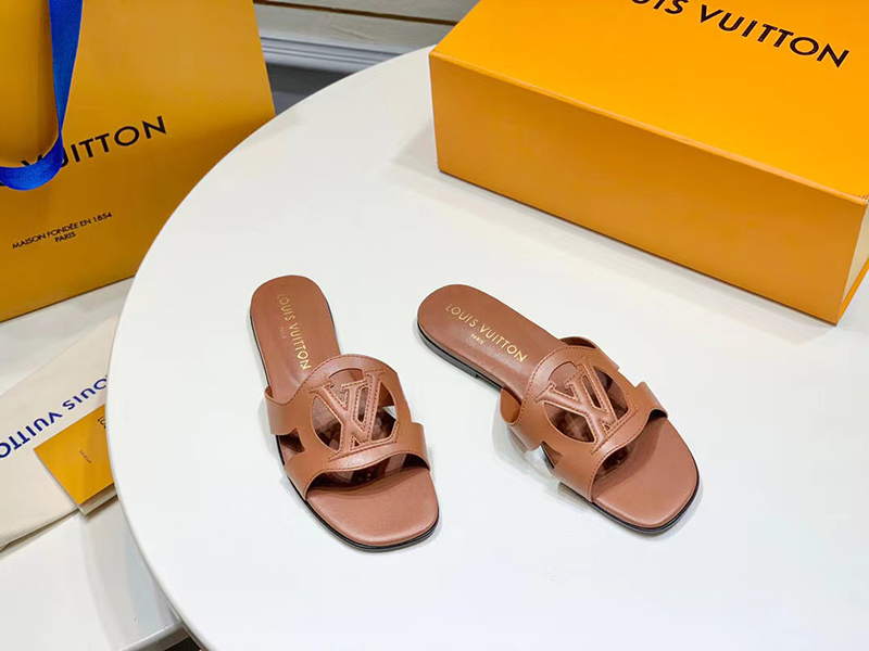 Louis Vuitton Isola Flat Mule