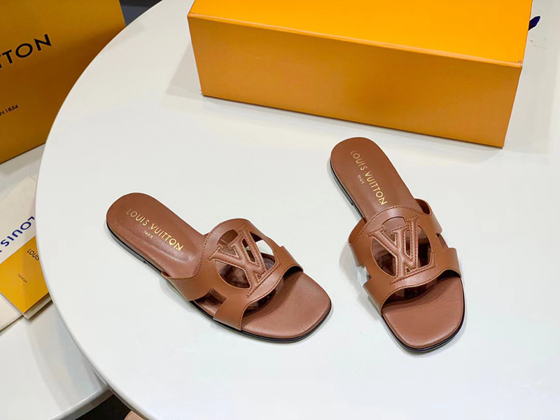 Louis Vuitton Isola Flat Mule